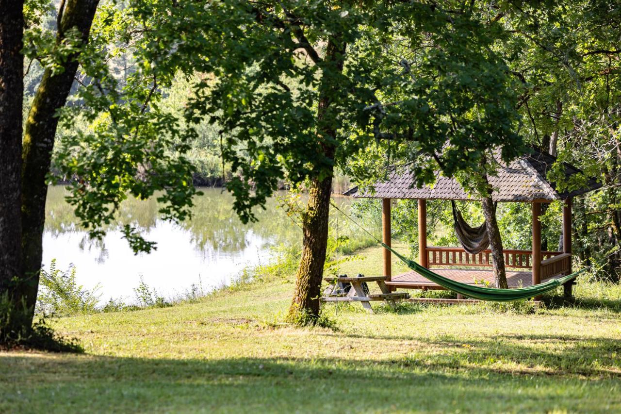 Domaine Du Pre De L'Etang Villa Montazeau Eksteriør bilde